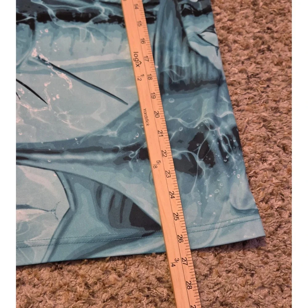 Spicy Tuna Long Sleeve Blue Marlin Graphic‎ Performance T-Shirt Mens Size Medium
